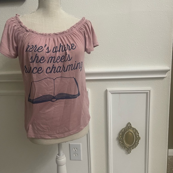 🛍️3/$25 SALE🛍️ Disney Pink Off-Shoulder Beauty & the Beast - Picture 9 of 12